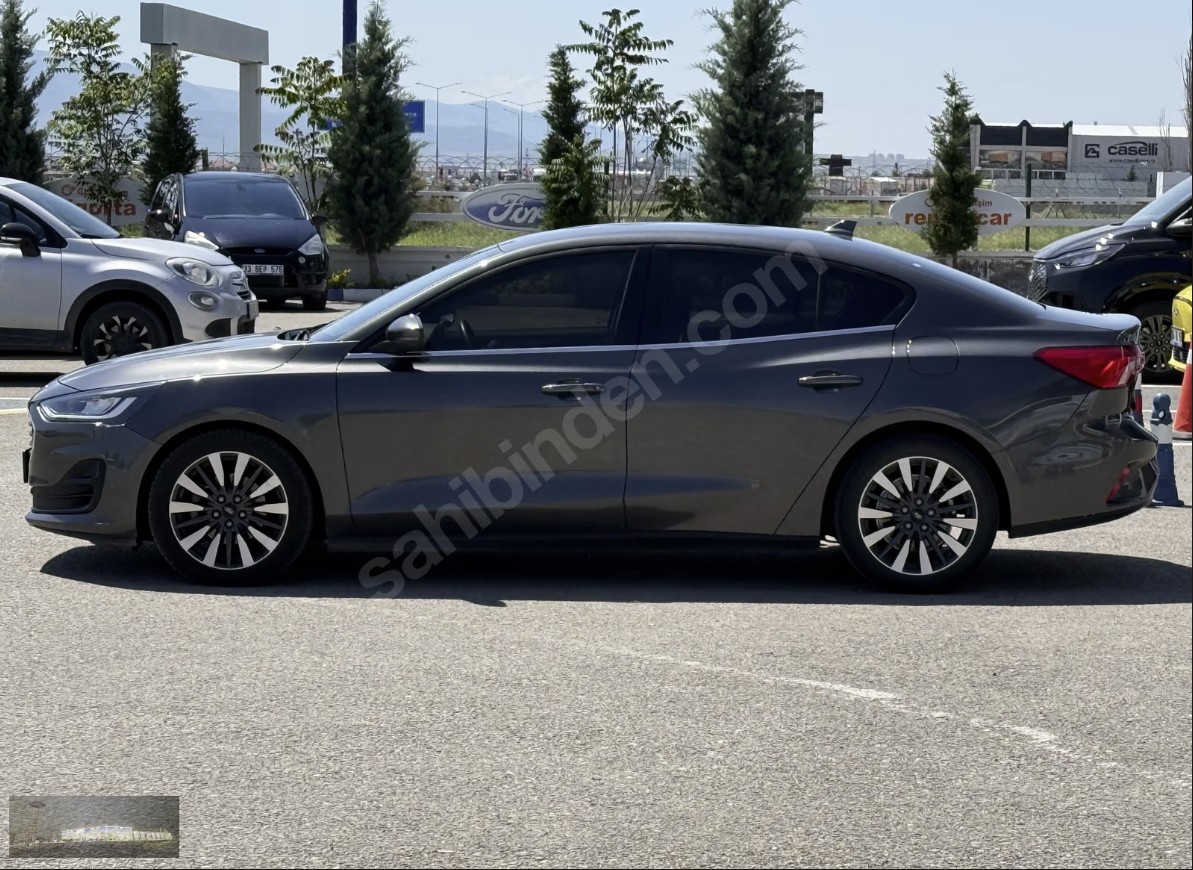 FORD FOCUS 1.5 TİTANUM X / HATASIZ/ 2024 MODEL